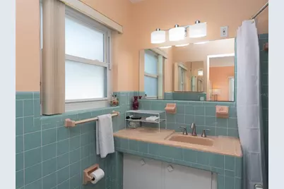 2622 Bigelow Drive, Sarasota, FL 34239 - Photo 29