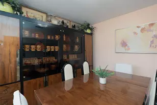 2622 Bigelow Dr, Sarasota, FL 34239 - Photo 7