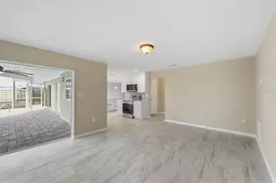 133 Colonial St SE, Port Charlotte, FL 33952 - Photo 15