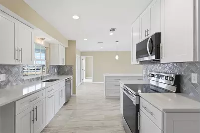 133 Colonial Street SE, Port Charlotte, FL 33952 - Photo 13