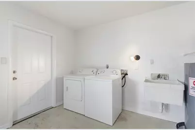 133 Colonial Street SE, Port Charlotte, FL 33952 - Photo 29