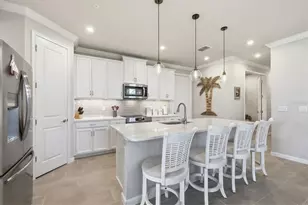 12333 Asana Ct, Venice, FL 34293 - Photo 11