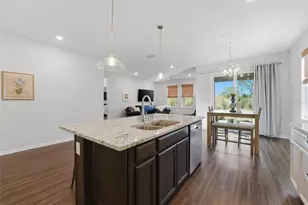 476 Firebush Dr, Nokomis, FL 34275 - Photo 5