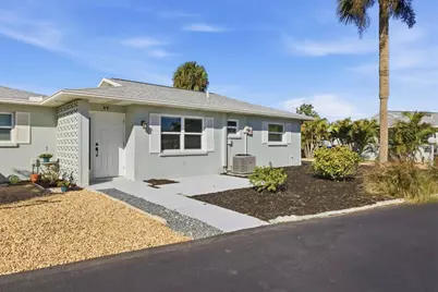 1023 Beach Manor Circle #49, Venice, FL 34285 - Photo 5