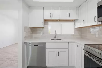 1023 Beach Manor Circle #49, Venice, FL 34285 - Photo 19