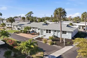 1023 Beach Manor Cir, Venice, FL 34285 - Photo 1