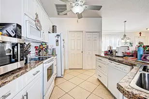 11010 Greenway Ave, Englewood, FL 34224 - Photo 31