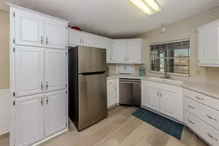 548 Amberjack Dr, North Port, FL 34287 - Photo 19