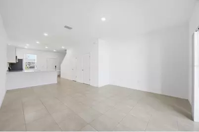 8757 Daybreak Street, Sarasota, FL 34241 - Photo 5
