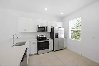 8757 Daybreak Street, Sarasota, FL 34241 - Photo 11