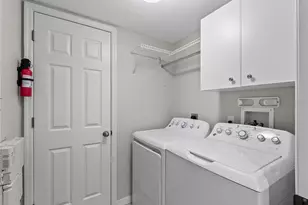 902 Addington Ct, Venice, FL 34293 - Photo 39