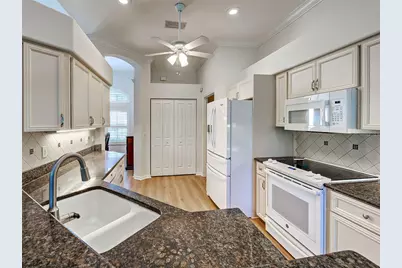 445 Marsh Creek Road, Venice, FL 34292 - Photo 17