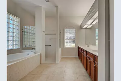 445 Marsh Creek Road, Venice, FL 34292 - Photo 25