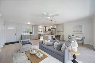 825 White Cap Cir, Venice, FL 34285 - Photo 3