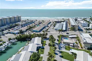 825 White Cap Cir, Venice, FL 34285 - Photo 63