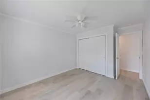 825 White Cap Cir, Venice, FL 34285 - Photo 37