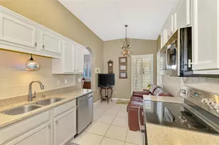 1771 Fountain View Cir, Venice, FL 34292 - Photo 29