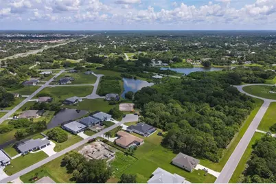 132 Hunter Road, Rotonda West, FL 33947 - Photo 3