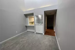 259 Fenwick Dr, Venice, FL 34285 - Photo 3