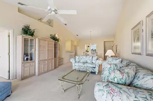 404 Gondola Park Dr, Venice, FL 34292 - Photo 7