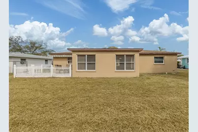 1215 Mango Avenue, Venice, FL 34285 - Photo 3