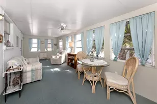 325 Palmetto Rd W, Nokomis, FL 34275 - Photo 17