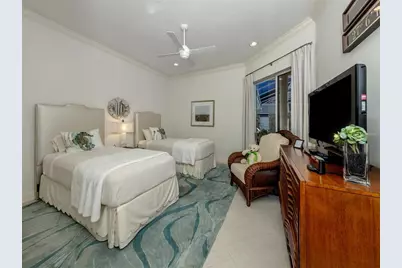 300 Stone Briar Creek Drive, Venice, FL 34292 - Photo 23