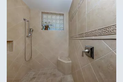 300 Stone Briar Creek Drive, Venice, FL 34292 - Photo 19