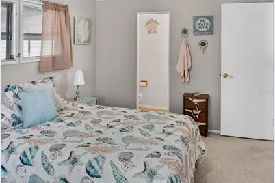 703 S Green Circle, Venice, FL 34285 - Photo 11