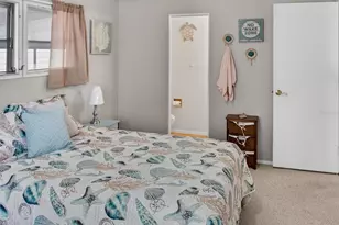 703 S Green Cir, Venice, FL 34285 - Photo 11