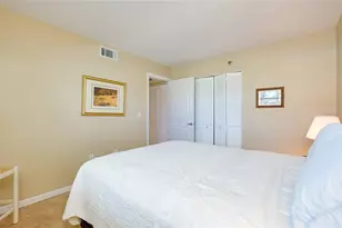 104 Capri Isles Blvd, Venice, FL 34292 - Photo 27