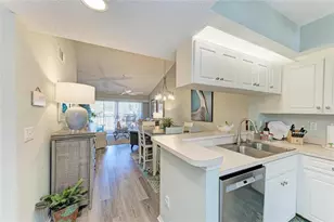 431 Cerromar Ln, Venice, FL 34293 - Photo 15