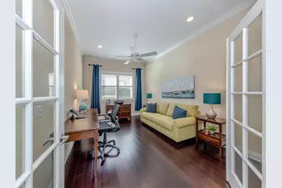 10907 Trophy Drive, Englewood, FL 34223 - Photo 9