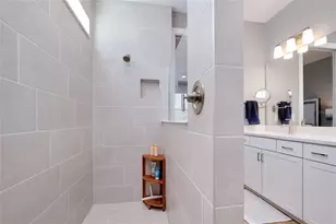 10125 Beachwalk Dr, Englewood, FL 34223 - Photo 37