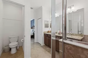 10475 Medjool Dr, Venice, FL 34293 - Photo 11