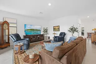 24213 Spartina Dr, Venice, FL 34293 - Photo 9