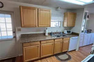 418 Vasto Dr, Venice, FL 34285 - Photo 17