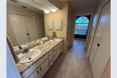 549 Warwick Lane, Venice, FL 34293 - Photo 23