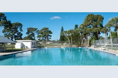 305 Hammock Terrace, Venice, FL 34293 - Photo 15