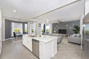 12240 Wellen Golf St, Venice, FL 34293 - Photo 13