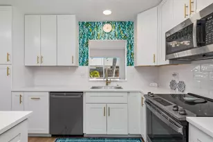 2517 Sandy Ln, Englewood, FL 34224 - Photo 5