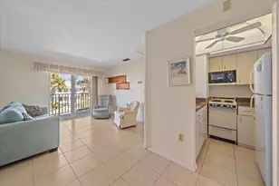902 Gibbs Rd, Venice, FL 34285 - Photo 11