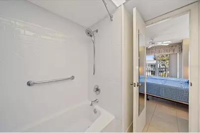 902 Gibbs Road #282, Venice, FL 34285 - Photo 9