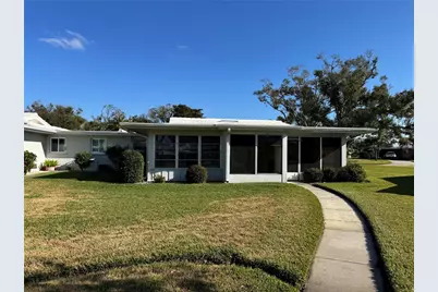 3318 Village Green Drive #823, Sarasota, FL 34239 - Photo 23