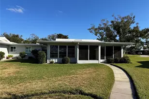 3318 Village Green Dr, Sarasota, FL 34239 - Photo 23