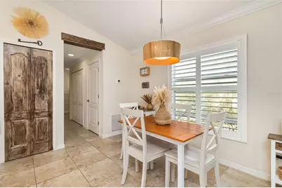 6404 Autumn Woods Way, Sarasota, FL 34243 - Photo 7