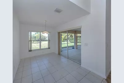 123 Venice Palms Boulevard, Venice, FL 34292 - Photo 13