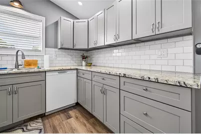 204 Crown Point Drive, Nokomis, FL 34275 - Photo 21