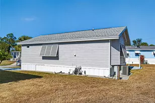 204 Crown Point Dr, Nokomis, FL 34275 - Photo 37