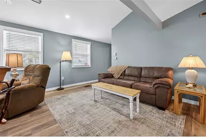 204 Crown Point Drive, Nokomis, FL 34275 - Photo 11